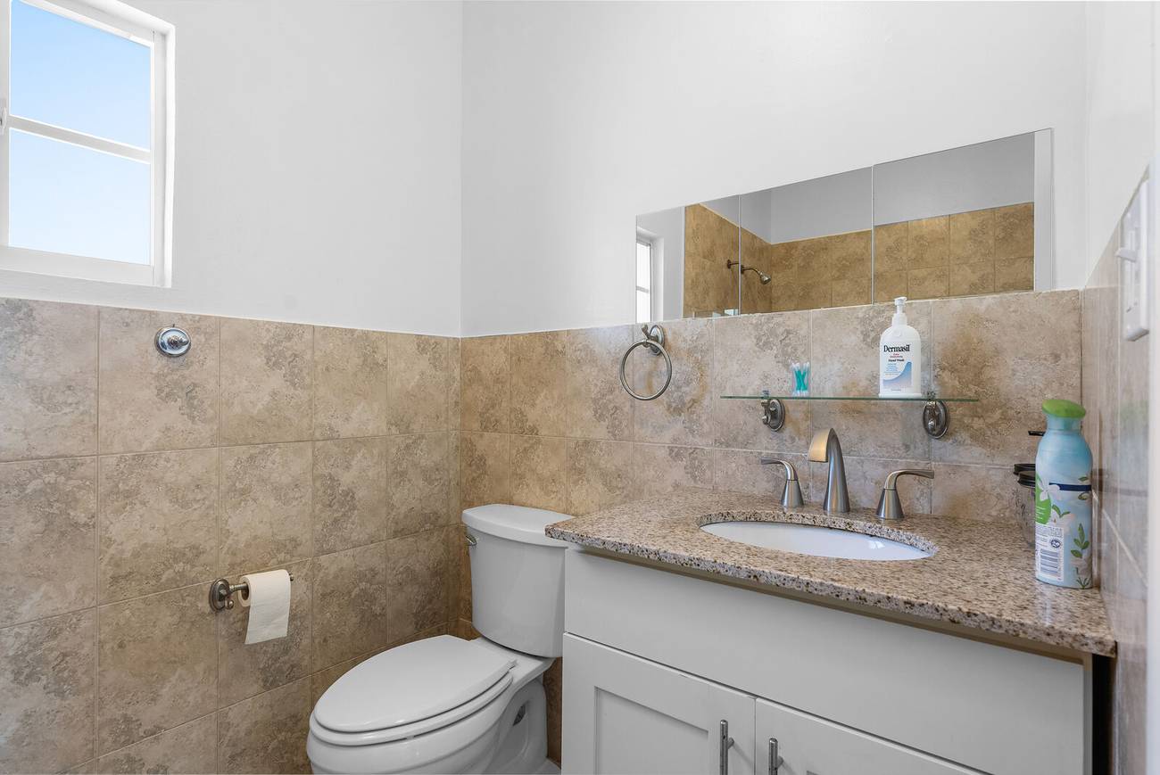 Second bathroom with granite vanity